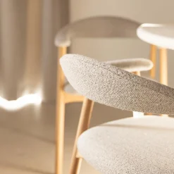 Armstoel COLETTE Monza Beige - Poot Eik