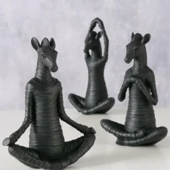 Figuur YOGA Zebra Poly Zwart Ass.