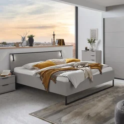 Slaapkamer GISELE: SCHFD-KLK B225 + Bed 160x200 + 2 Nachttafels