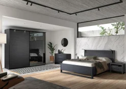 Slaapkamer WATFORD: Kleerkast 245cm + Bed 160x200 + 2x Nachttafels + Commode