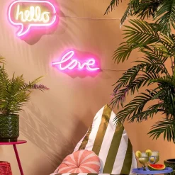 Wandlamp LOVE Neon Roze